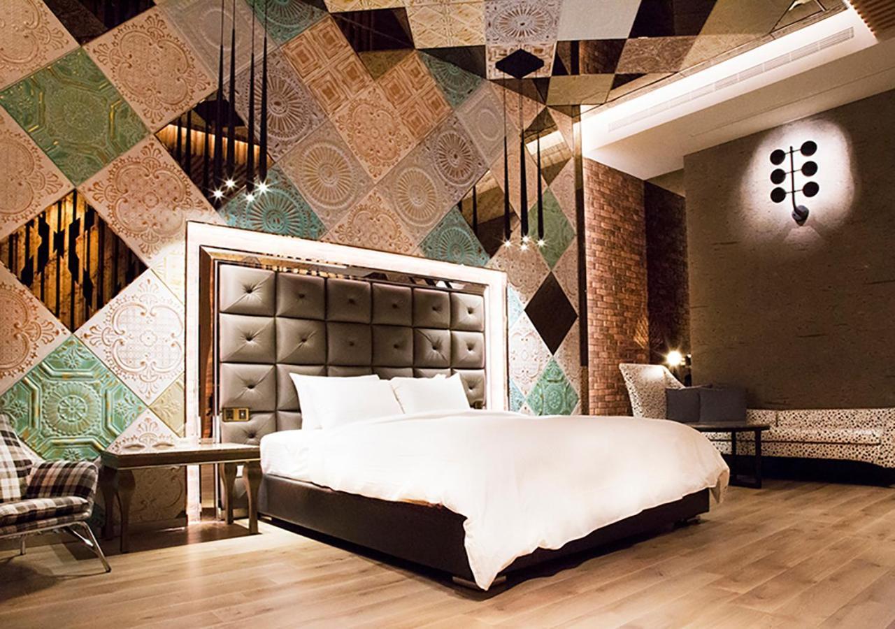 Royal Group Motel Feng Shan Branch Kaohsiung Luaran gambar